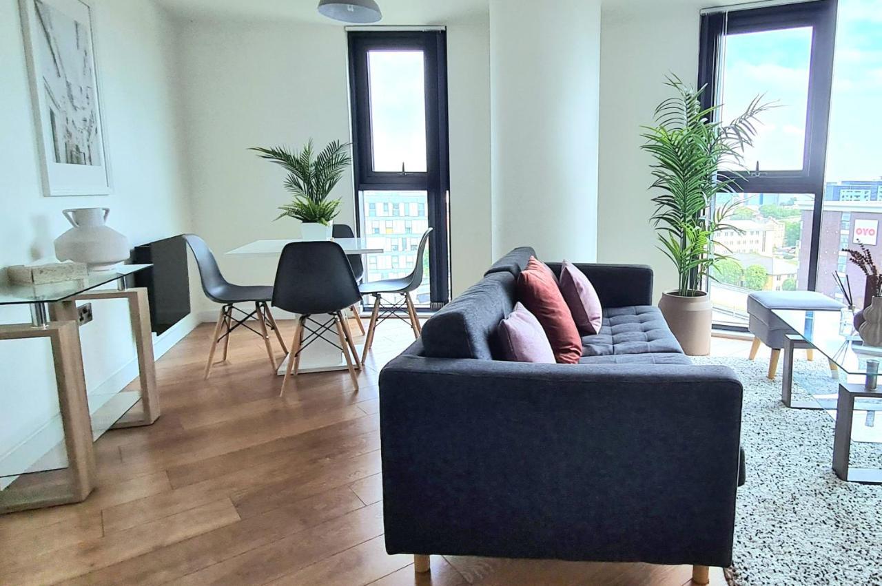 City Centre 2 Bedroomed Apartment - Great Views - Wifi Sheffield Exterior photo